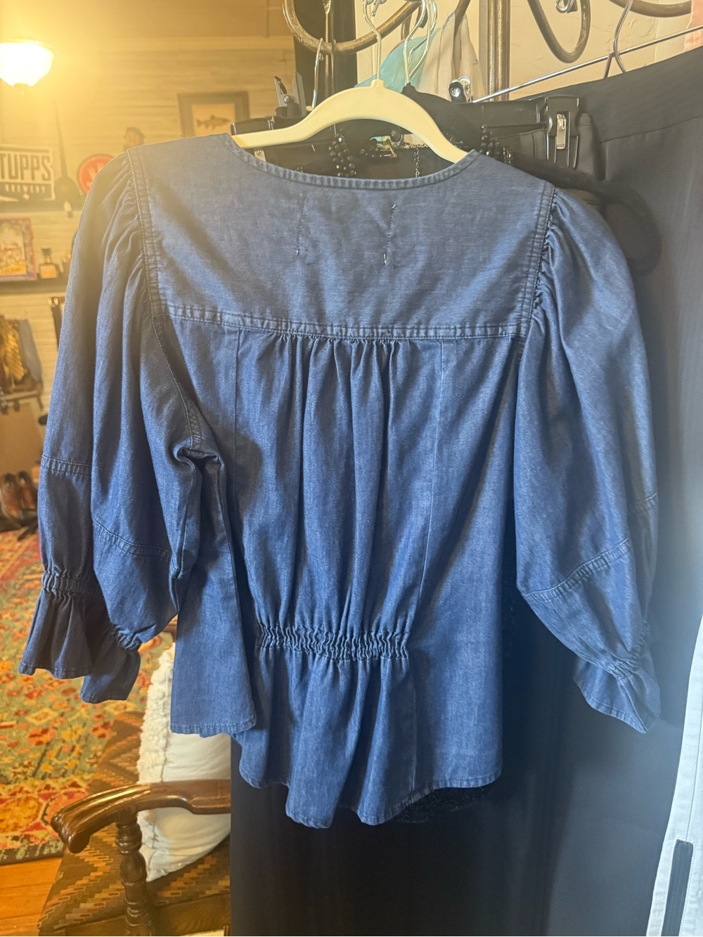 Cupio Dark Blue Denim Button-Front Puff Sleeve Blouse - Picture 3 of 3